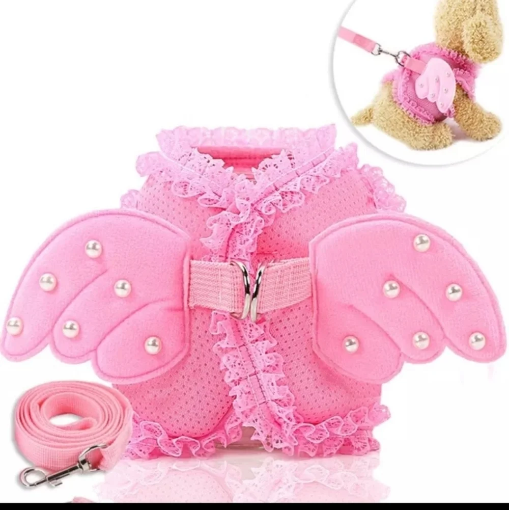 Pink pet Pearl angel wing harness and leash